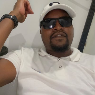 b3nml's profile picture. 