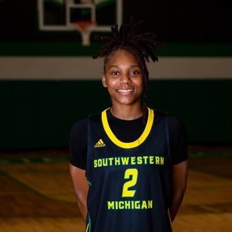 RayvanRush's profile picture. Southwestern Michigan Guard💚💛   NCAA #2104151498