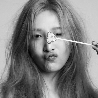 eyes4youmb's profile picture. tuty, red velvet 🪻 mb