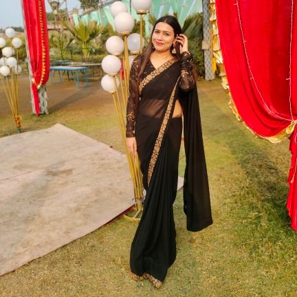 Ruchisi72528's profile picture. Nation-first mind. Geopolitics geek. Sapiosexual. Dance keeps me alive, books keep me humble.