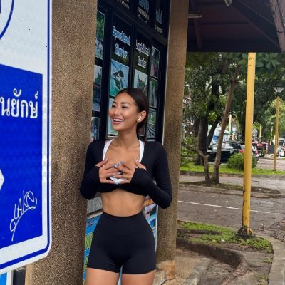 AkariBoyd's profile picture. caught between k-dramas & deadlines 🎀