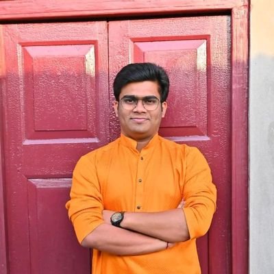 SubhradiptaD's profile picture. Explorer 🌐
Music Passionate  🎹🎵🎶
Movie lover 🎥