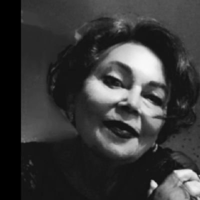 ismiayse's profile picture. Hayatı boyuyorum