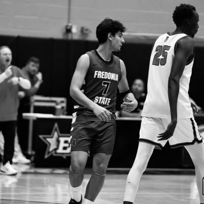antoniojandrews's profile picture. | ✞ | 716 | @FredoniaSt_MBB | 🇮🇳🇮🇹