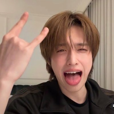 affectionoa's profile picture. a place for me to yapp all the time.