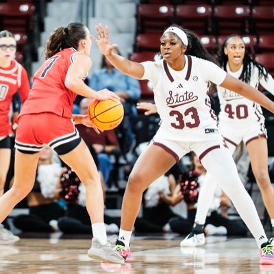 Kharyssa33's profile picture. @HailStateWBK