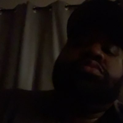 clofton90's profile picture. creative.