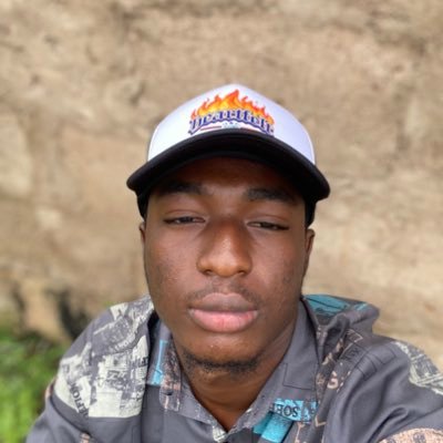 Godwin_8k's profile picture. This x user is an undergraduate 😂🤭No emotions on TL
