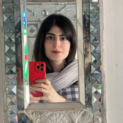 _imnotalady_'s profile picture. غرق در عذاب زندگی میکردم و همچنین در نوعی لذت