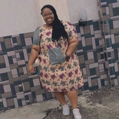 chubbyhoit's profile picture. Teacher by day, crayfish seller by night. I sell all seafood