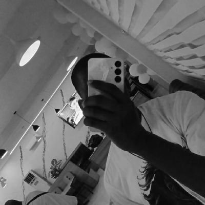 mrtrouble0's profile picture. Young hustler 💵💶💪 💯 30BG🇳🇬 🏋‍♀️
Microbiologist