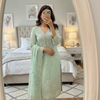 harshita01210's profile picture. I help founders go from idea → MVP → traction, leaner and faster.