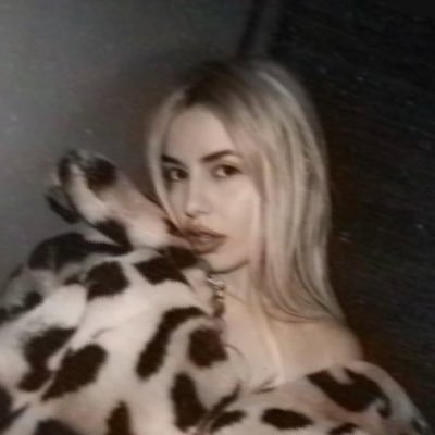 pinxyle's profile picture. 💿 Don't Click Play - Ava Max - 들어보세요 https://t.co/7umA5AuHHX