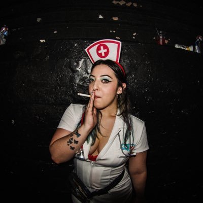 anna_da_creator's profile picture. rather be sleeping📖 she/her