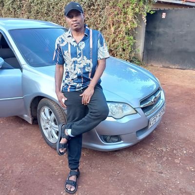 em_nicho58459's profile picture. 