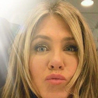 AnistonJen35264's profile picture. 