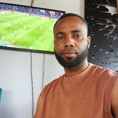 TruetalkiSay's profile picture. privilege is not a right.