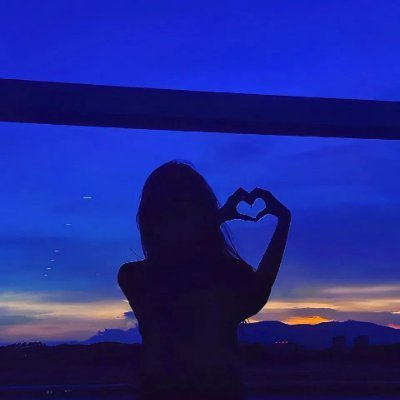 zrezb65268669's profile picture. Just stay confident!