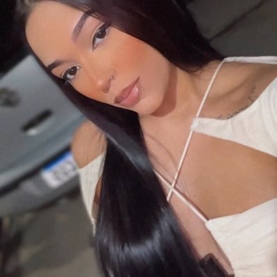 _yacabral's profile picture. benjamin, lunna & jade.💙💜💜