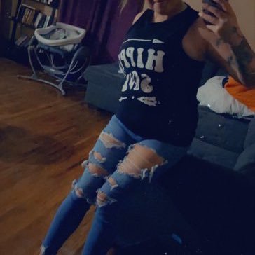 ella04141997's profile picture. 