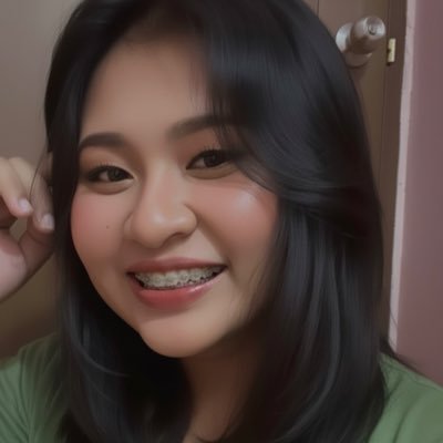 nikky_owl's profile picture. know your worth then add tax