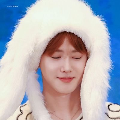 suhobunny98's profile picture. 