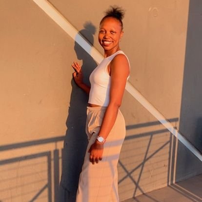 Phumie_Mt's profile picture. Smile.... it irritates those who try to destroy you!!