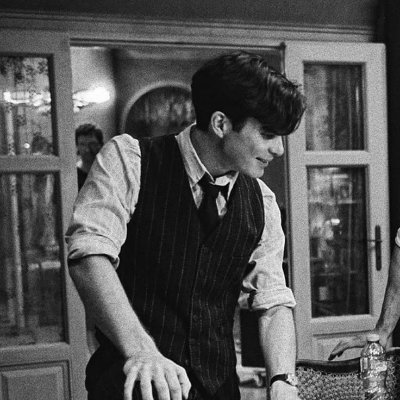 trollshelp's profile picture. Those who come in peace shall find shelter. Those who come with harm, shall meet the weight of stone. | Guarded by @thegoodsweb.