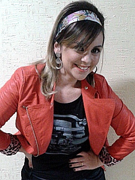 bcpisani's profile picture. Adm. Hospitalar, Integrante do @coralresgate, Compositora, Serva do DEUS Vivo. Informações ref. as composições entre em contato: 2091-5042 - Editora Aviva.