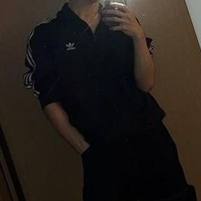 hiddendrmachv's profile picture. ♡ ⊹ ₊ .𓏵 nsfw content 𓏵. ₊ ⊹ ♡