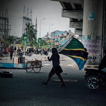 BahathJust31242's profile picture. @Chelsea 💙 @youngAfrican💛
#kahawagang @Barcelona