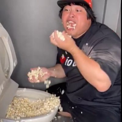 kkkkkk12134's profile picture. 