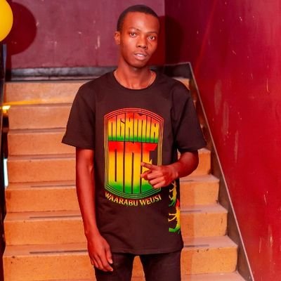 Dante_saintt's profile picture. The more things change, the more things remain the same.👣
💯