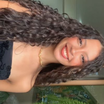 urreaslay's profile picture. 