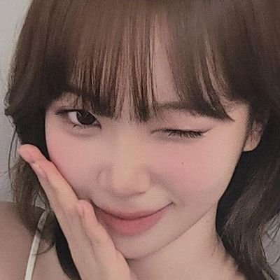 chaeisopupu's profile picture. hi! | mention after dm