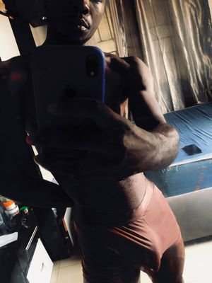 ValentineE6835's profile picture. https://t.co/aEB2OmMphO