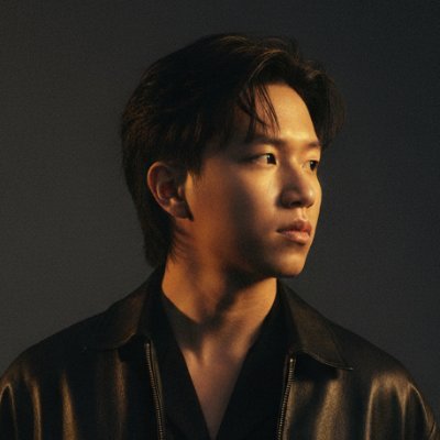 zirodadesigner's profile picture. Designer | Composing Visual Harmony in Every Interaction.