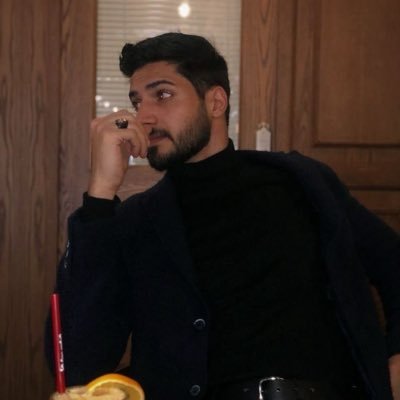 lR_l42's profile picture. ارتفع لتَرى لا لتُرى