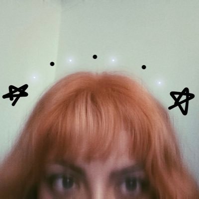 carlyintrouble's profile picture. ・❥・ by the moon and the stars *ੈ✩‧₊˚