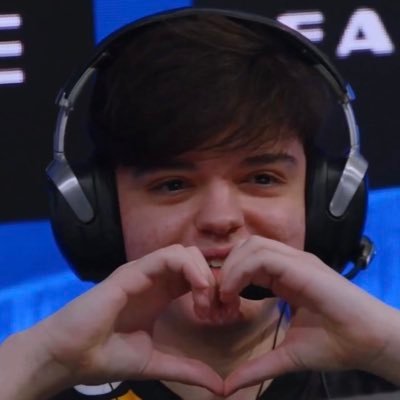 acrowzaim's profile picture. 777