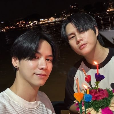 TangmoTangmo__'s profile picture. FC :#จอสกวิน #จอสเวอาห์ #กวินแคสกี้ #วินนี่สตางค์ #สตางค์กิตติภพ #วินนี่ธนวินท์ #วิลเลี่ยมเอส #วิลเลี่ยมจักรภัทร #เอสศุภ