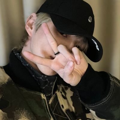 mirandity's profile picture. only KD fan account
비계 수시로 차단