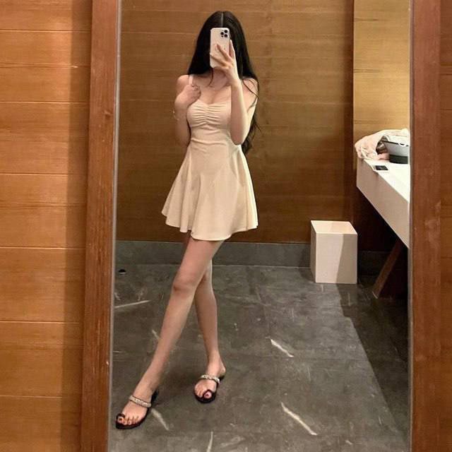 LingJennyst's profile picture. I like to make new friends, also traveling, swimming, running, shopping 🛍️, etc. I just want to enjoy my single life. no porn📢 🇸🇬🇬🇧