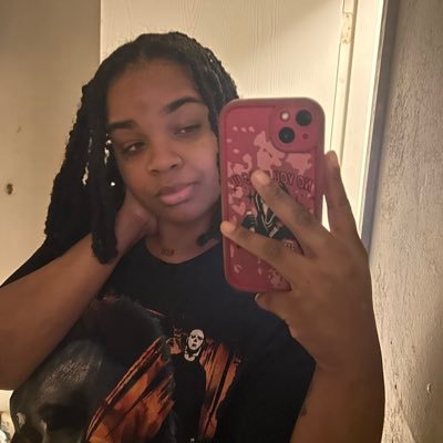 xInsaneVirgo_'s profile picture. 