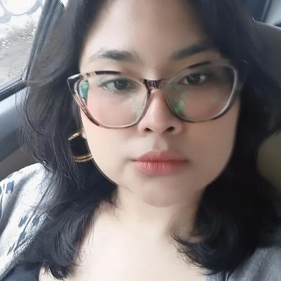 incrediblelsa's profile picture. 