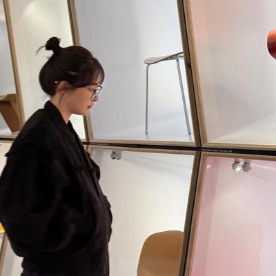 wseulgi's profile picture. Seul takes all