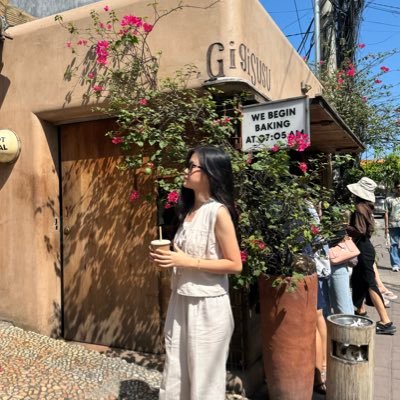 sabinaudia's profile picture. 