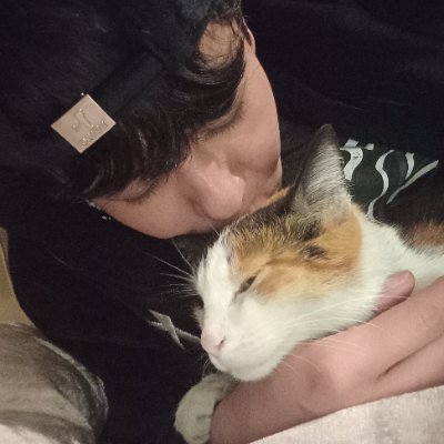 purawuachafita's profile picture. Me hackearon la cuenta pero la recuperé.