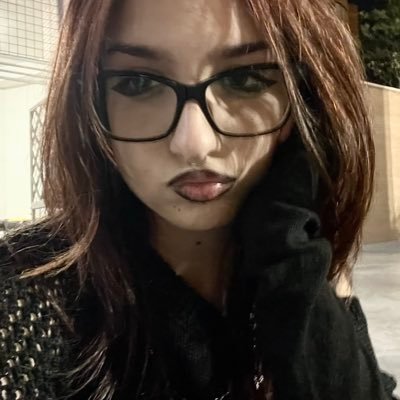 matrioshka73's profile picture. solo soy un instante en medio de toda una eternidad