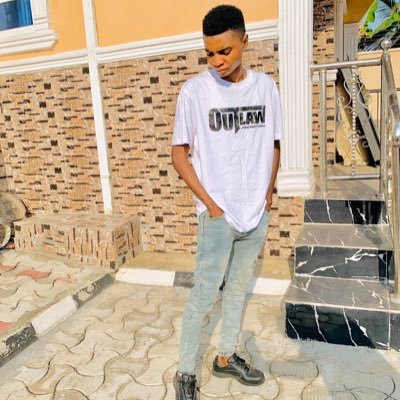 slimbee012's profile picture. I’m a cool guy, fun to be with💥🦾